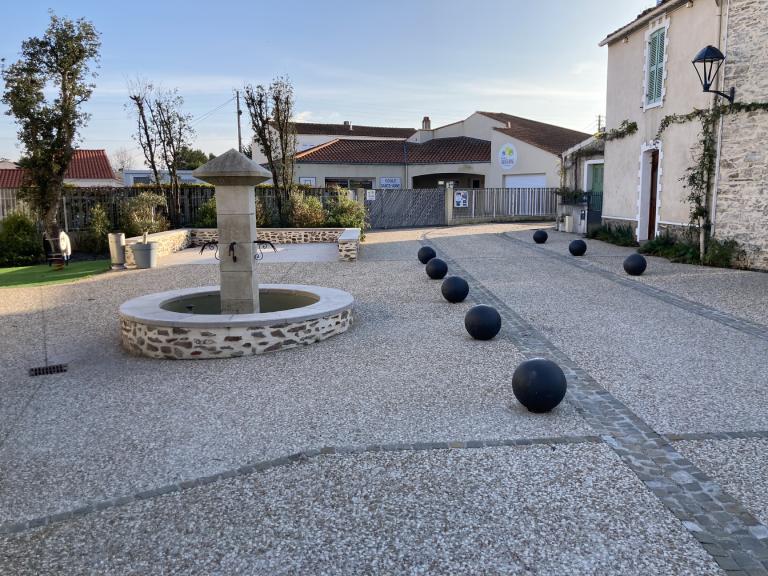 Aménegement d'une place